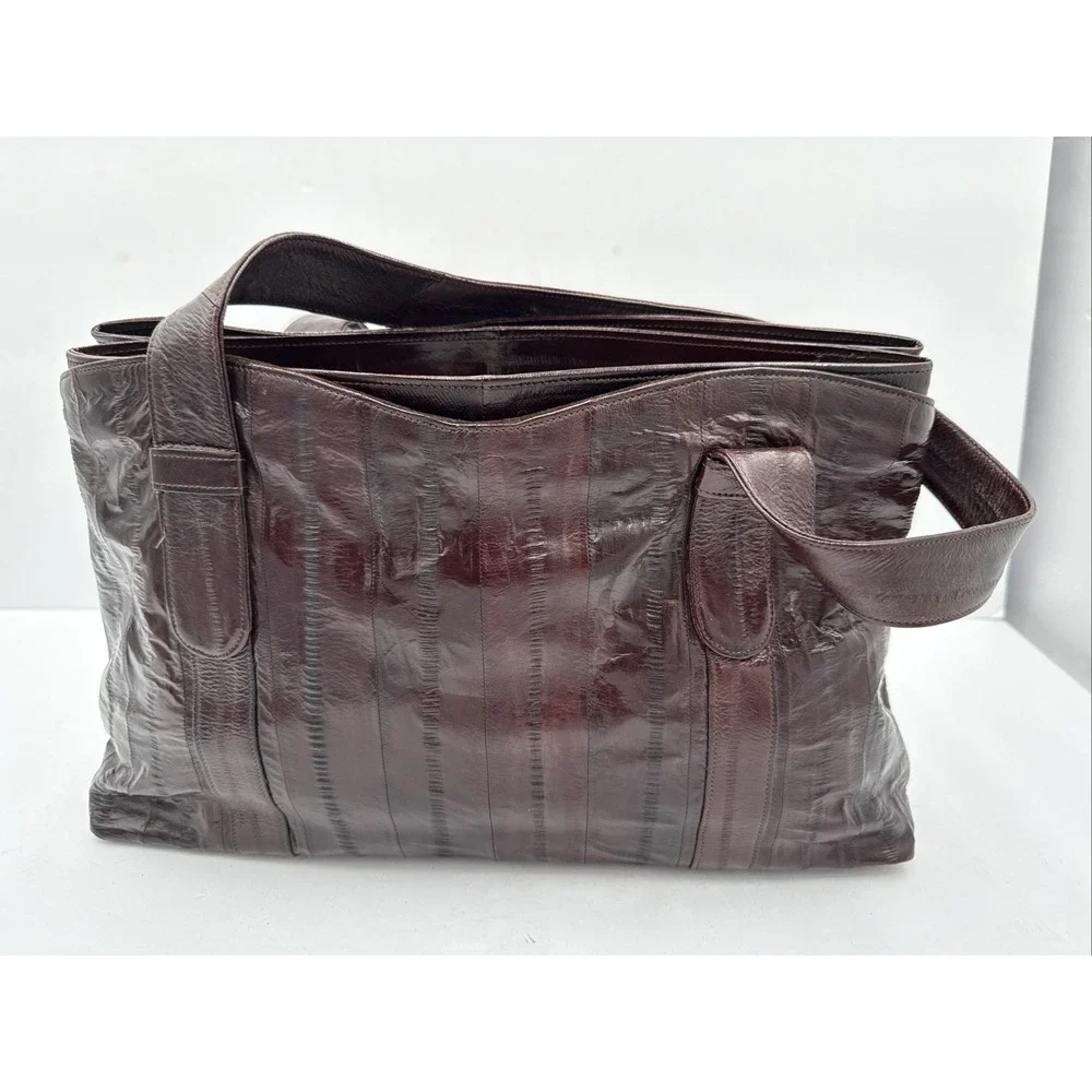 The Unbranded Brand vintage eel